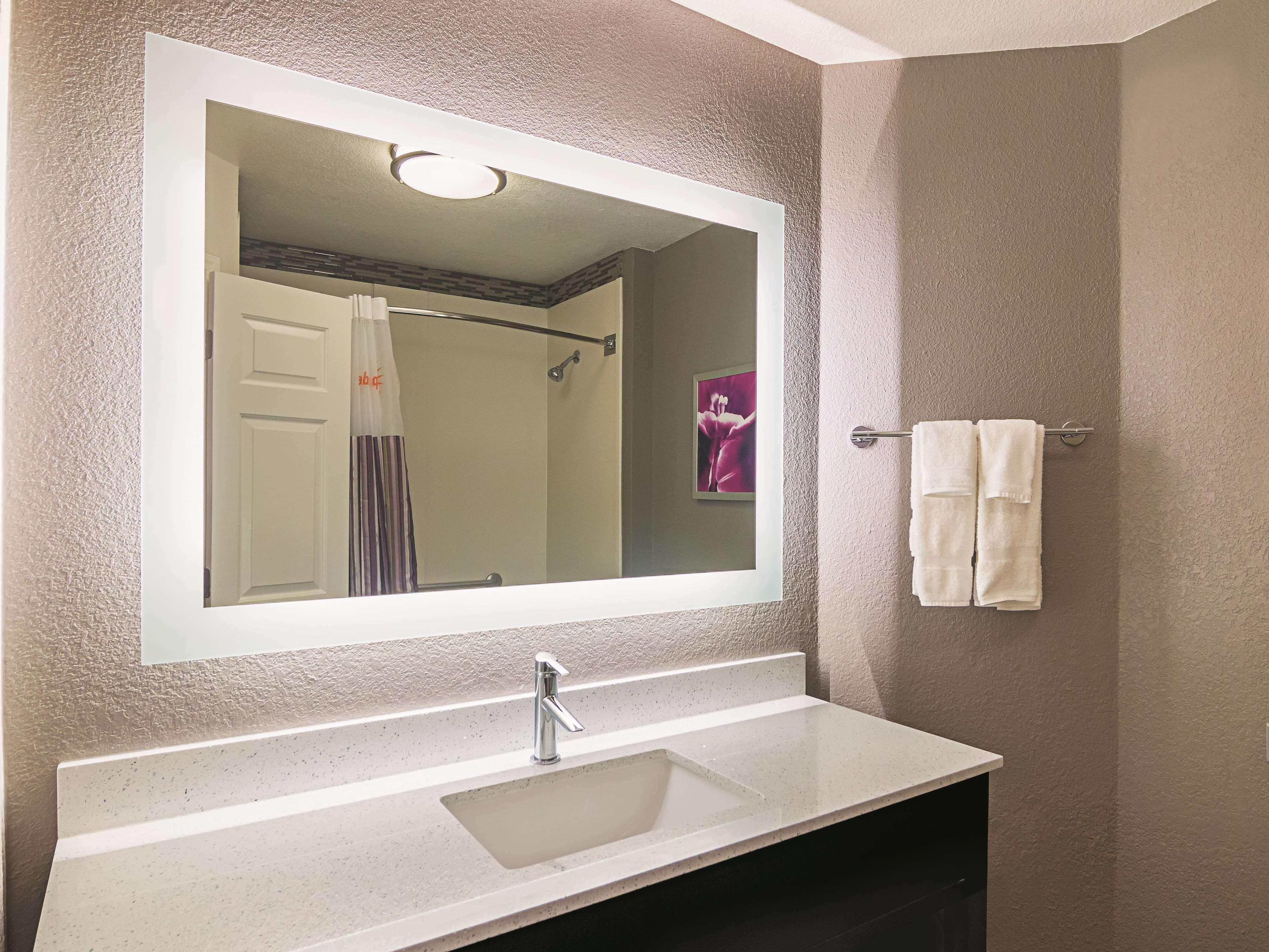 La Quinta By Wyndham Oklahoma City - Nw Expwy Esterno foto
