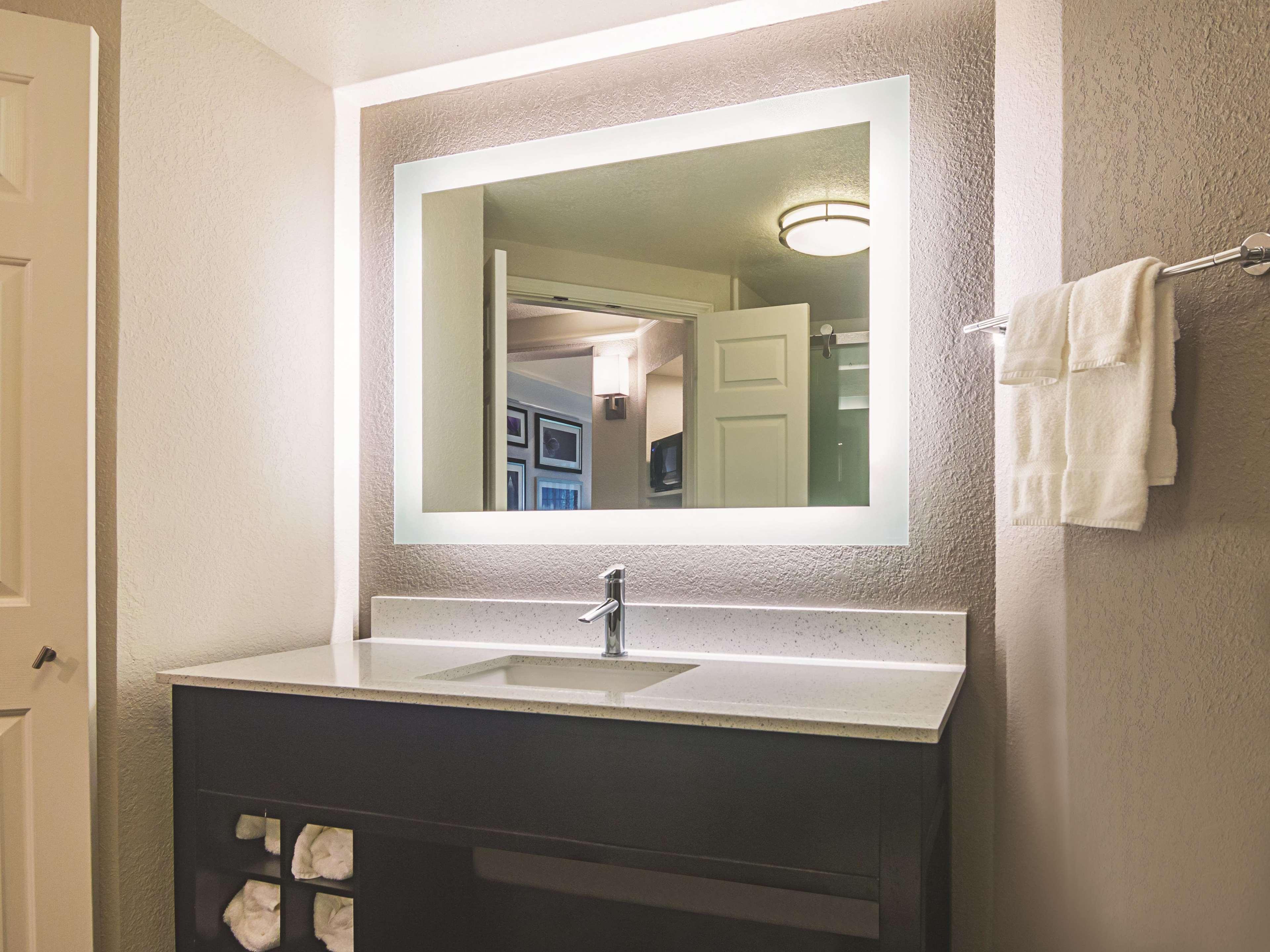 La Quinta By Wyndham Oklahoma City - Nw Expwy Esterno foto